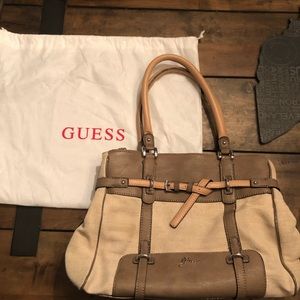 Guess tote purse with dust bag